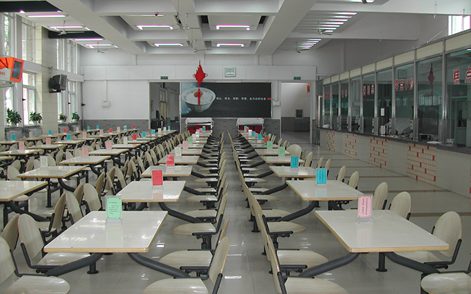 提升酒店食堂服務(wù)水平：餐飲業(yè)成功的關(guān)鍵因素