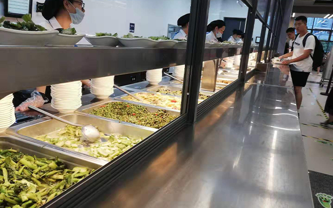 餐廳服務(wù)員工作總結(jié)